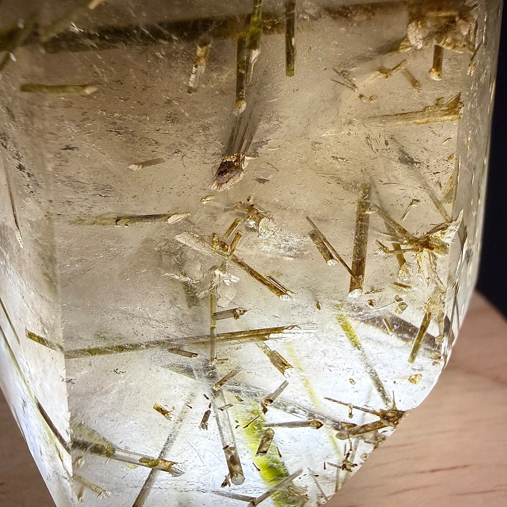 PR517 Smoky Quartz With Rutiles