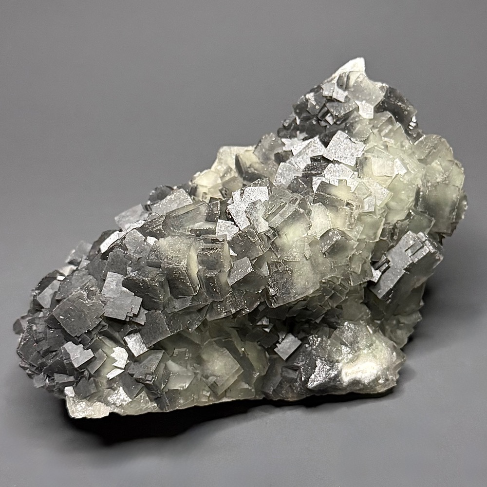 PR806 Fluorite