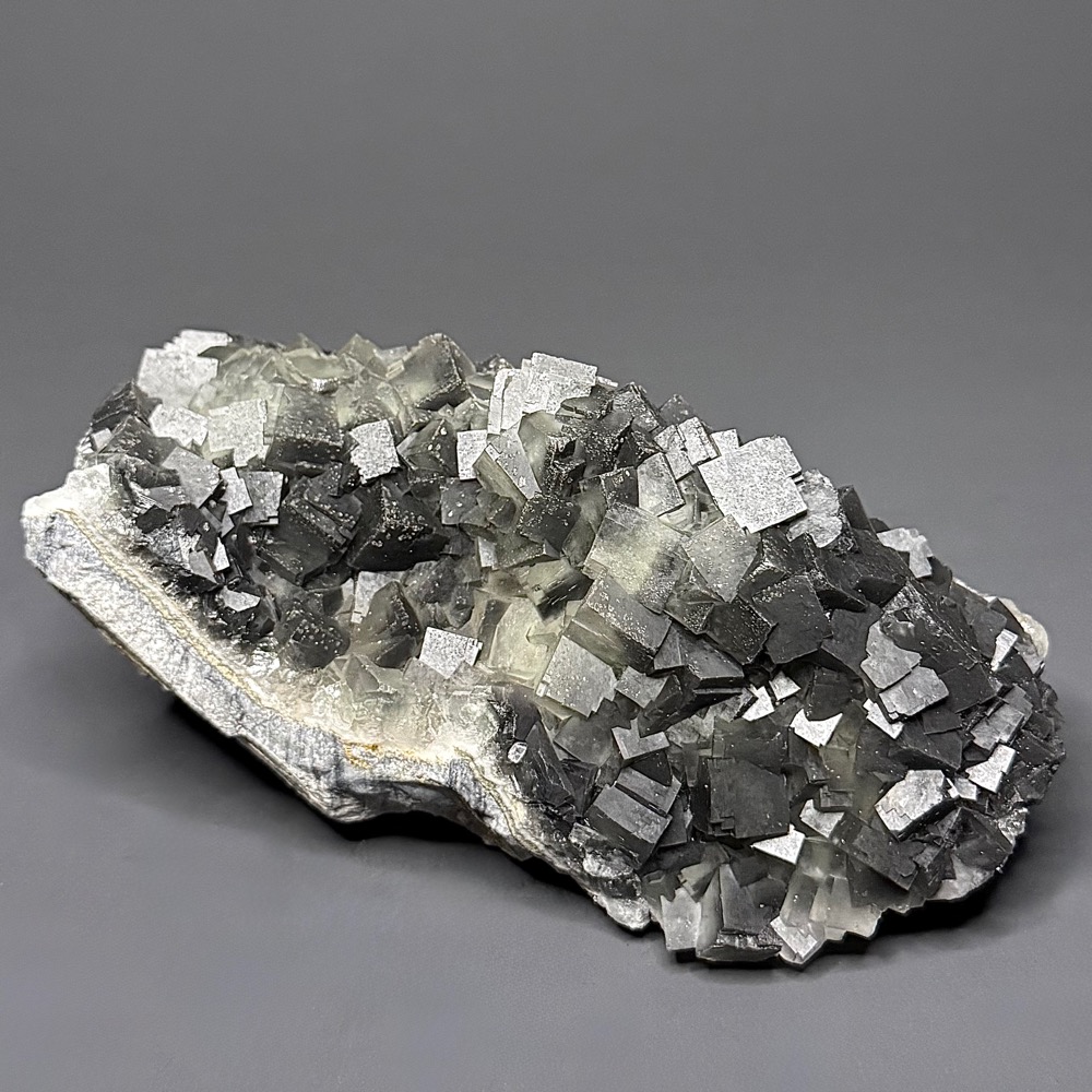 PR806 Fluorite - Image 3