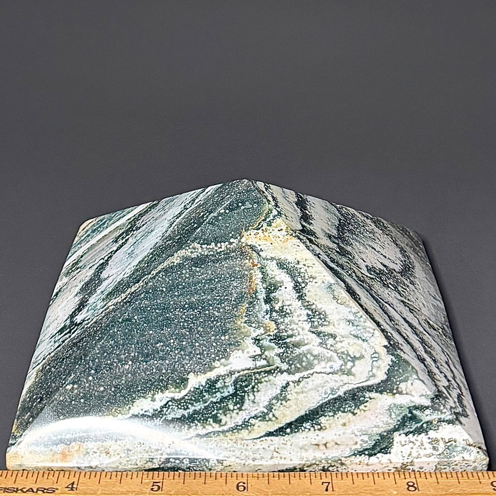 PR901 Madagascar Jasper Pyramid - Image 2