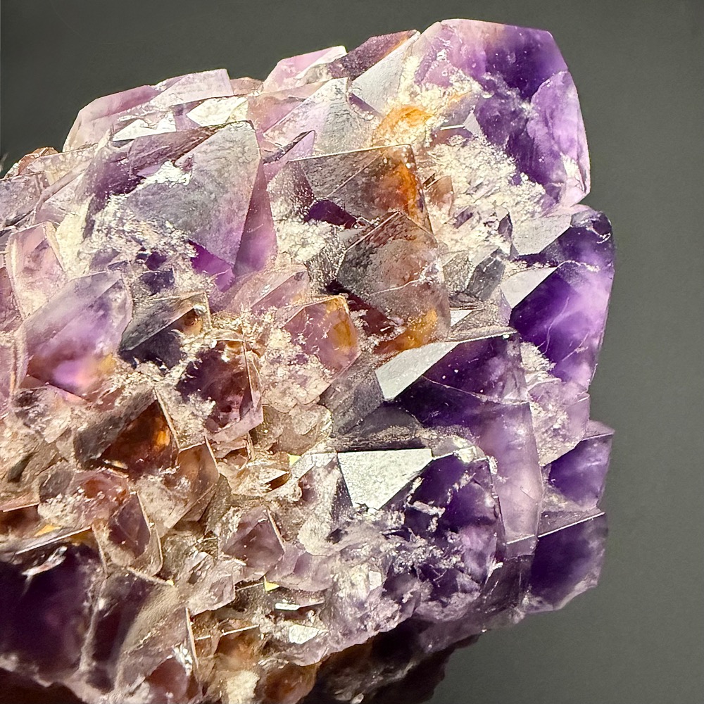 PR910 Amethyst Point
