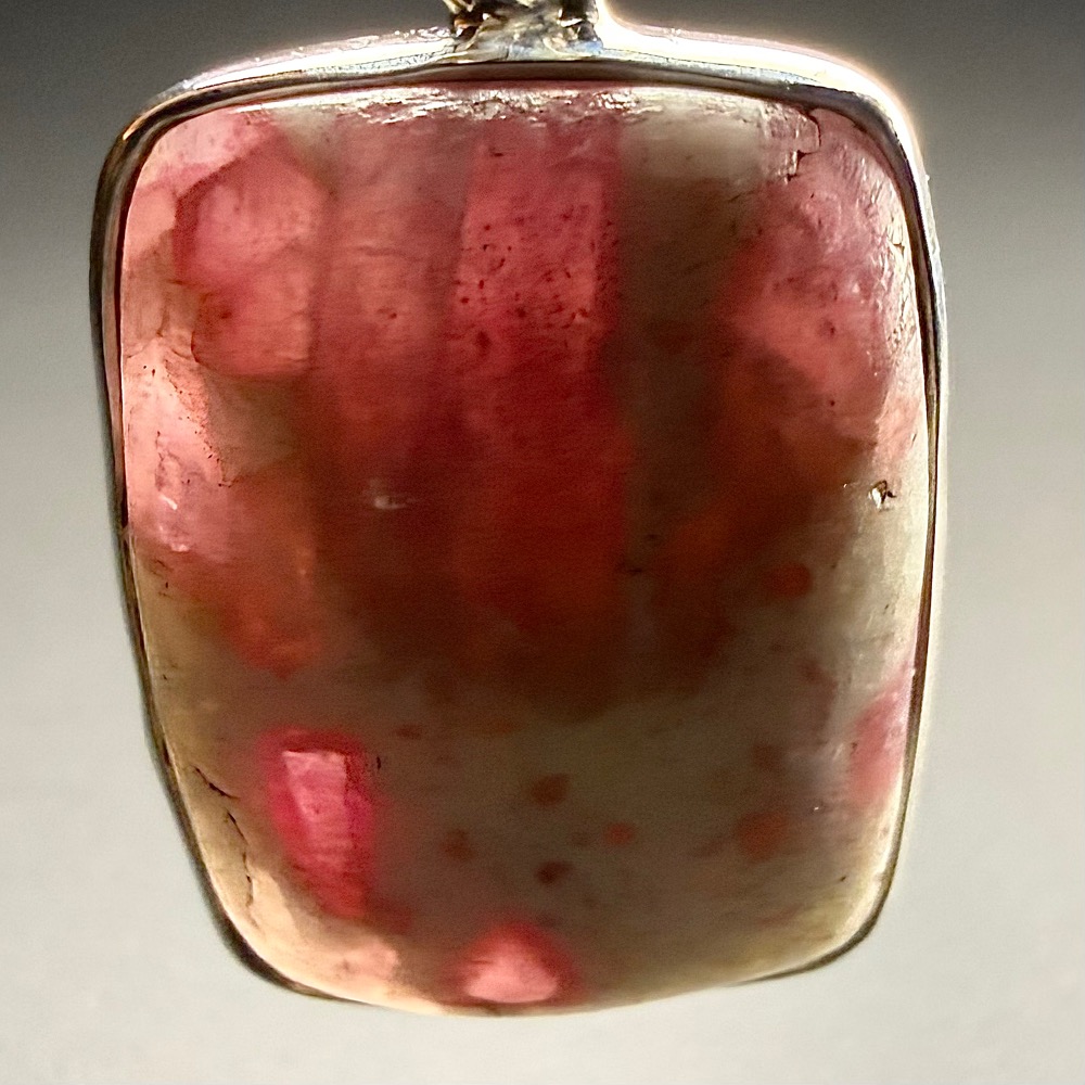 PN608 Rubellite