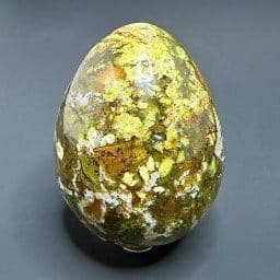 EGG209 Green Opal