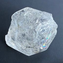 M819 Petroleum Quartz Crystal
