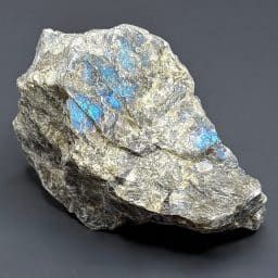GR210 Labradorite