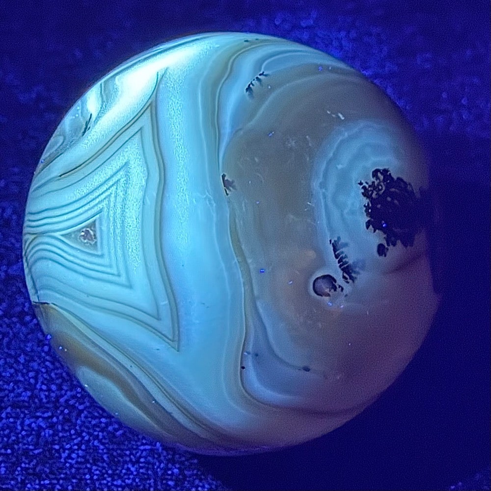 SP609 Black Skin Agate