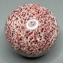SP1009 Garnetite