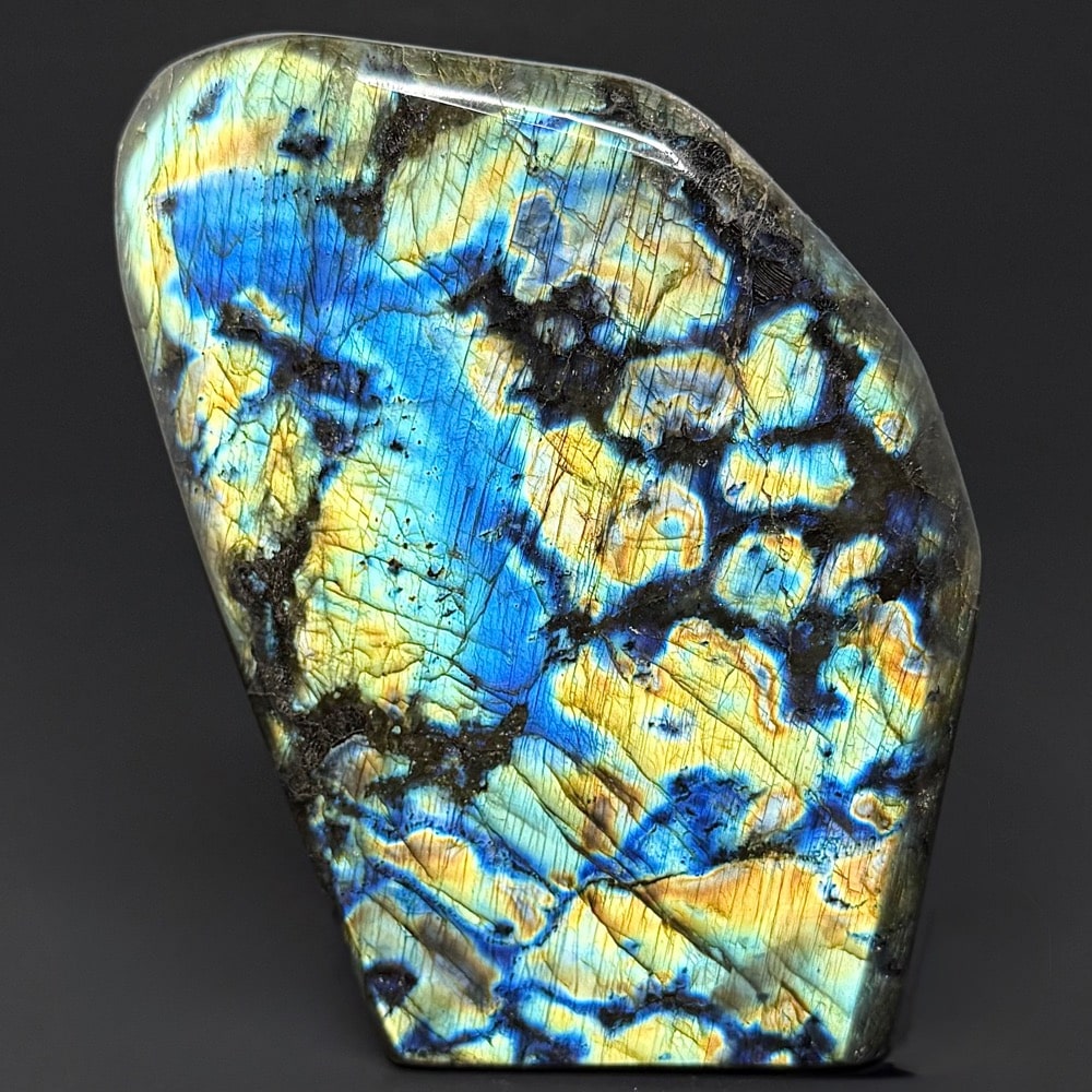 PR313 Labradorite