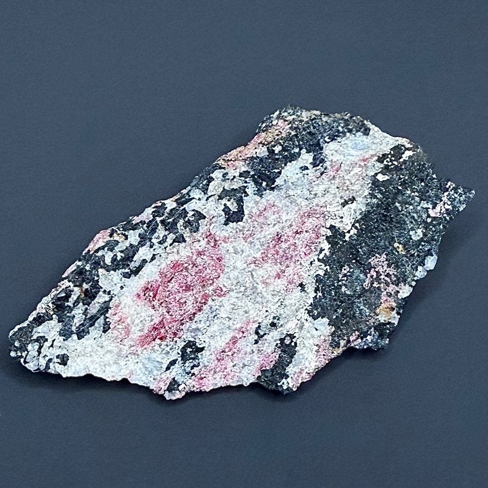 M705 Eudialyte