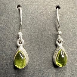 E302 Peridot Earrings