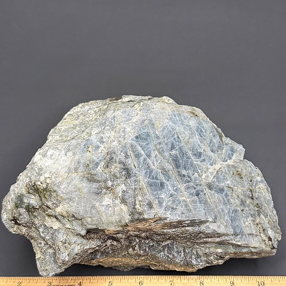 GR210 Labradorite - Image 2