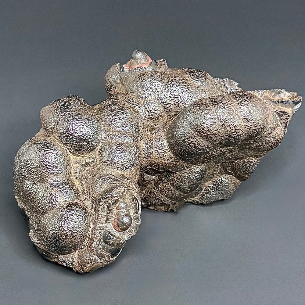 M714 Hematite