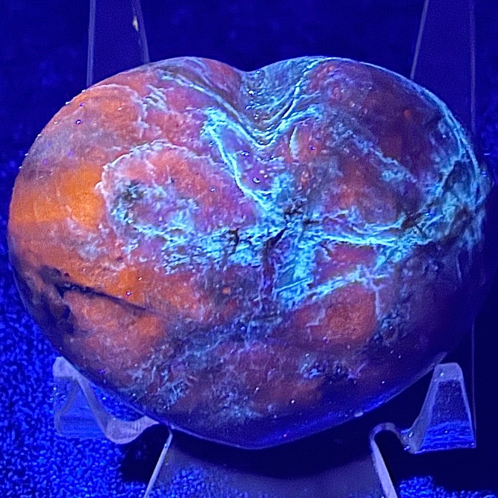 H511 Sodalite Heart - Image 3
