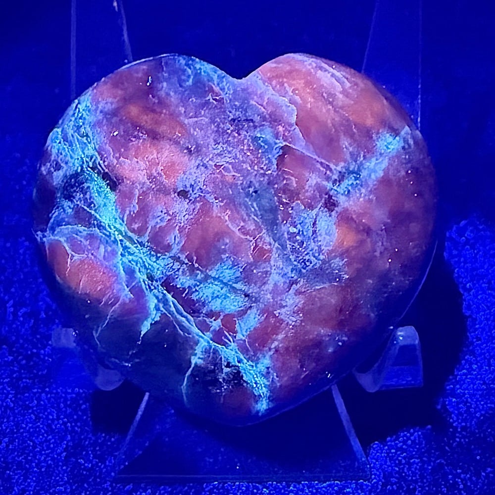 H511 Sodalite Heart
