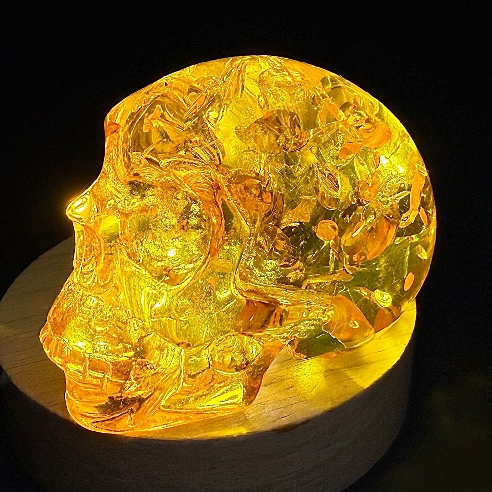 PR300 Reconstituted Amber Skull
