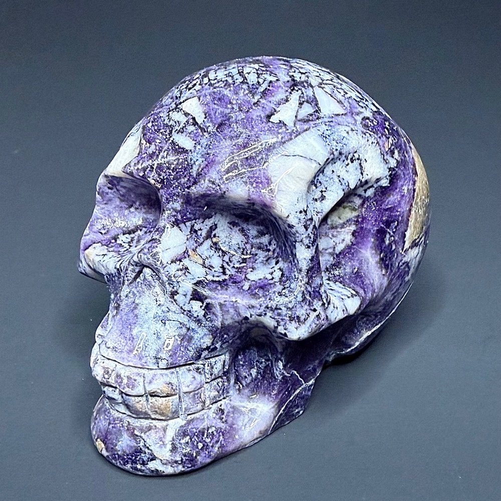 PR325 Fluorite Skull