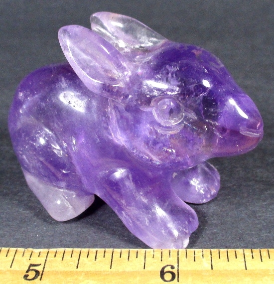 CV405 Amethyst Bunny - The Rock Shed