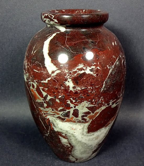 PR809 Marble Vase The Rock Shed