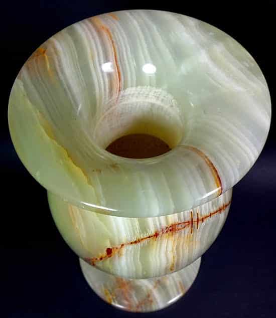 PR812 Onyx Vase The Rock Shed