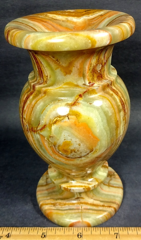 PR900 Onyx Vase The Rock Shed