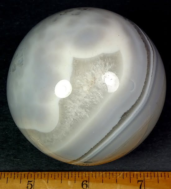 Agate sphere from Madagascar