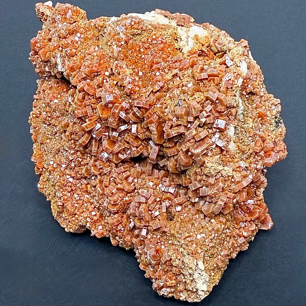 M613 Vanadinite