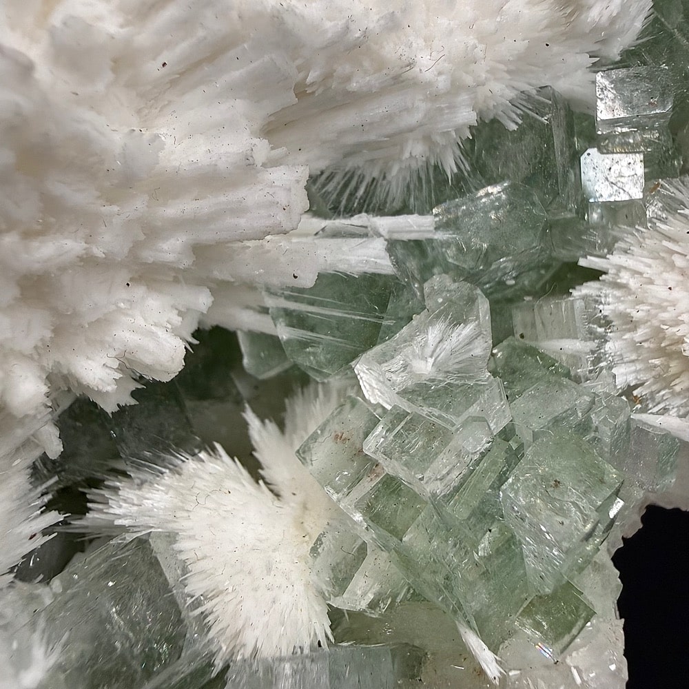 M508 Apophyllite Mordenite - Image 5