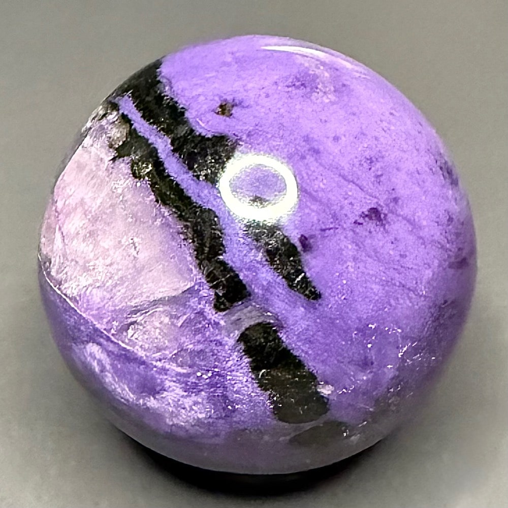 SP702 Charoite
