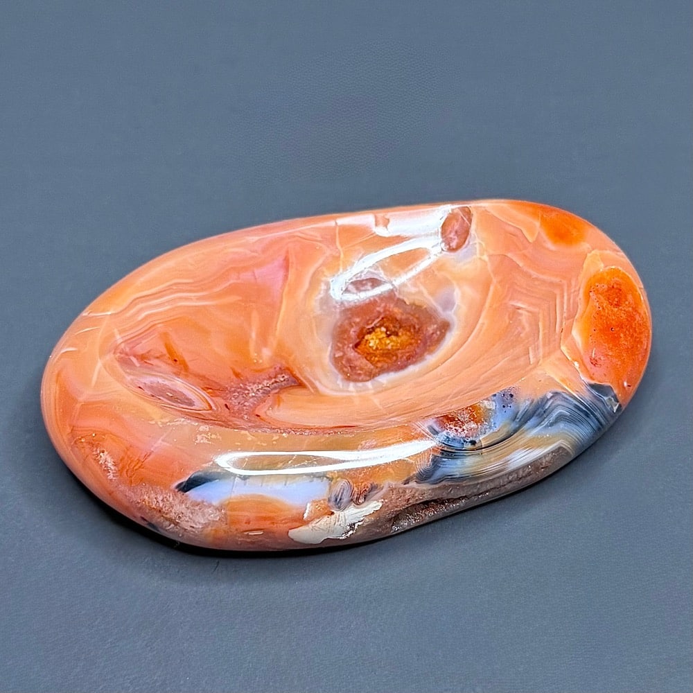 CV114 Carnelian Dish
