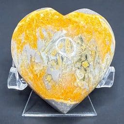 H418 Bumble Bee Jasper Heart
