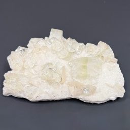 M617 Apophyllite Stilbite