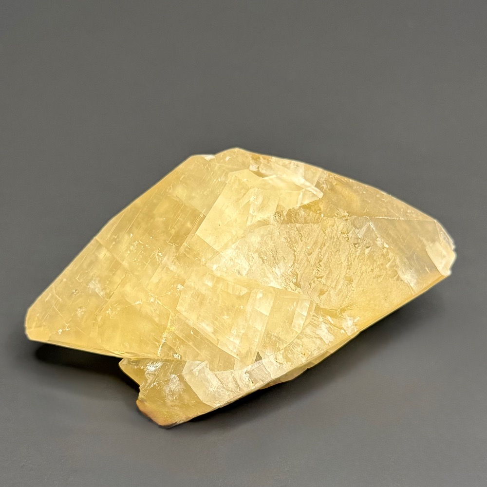 M806 Calcite - Image 4