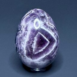 EGG102 Banded Amethyst