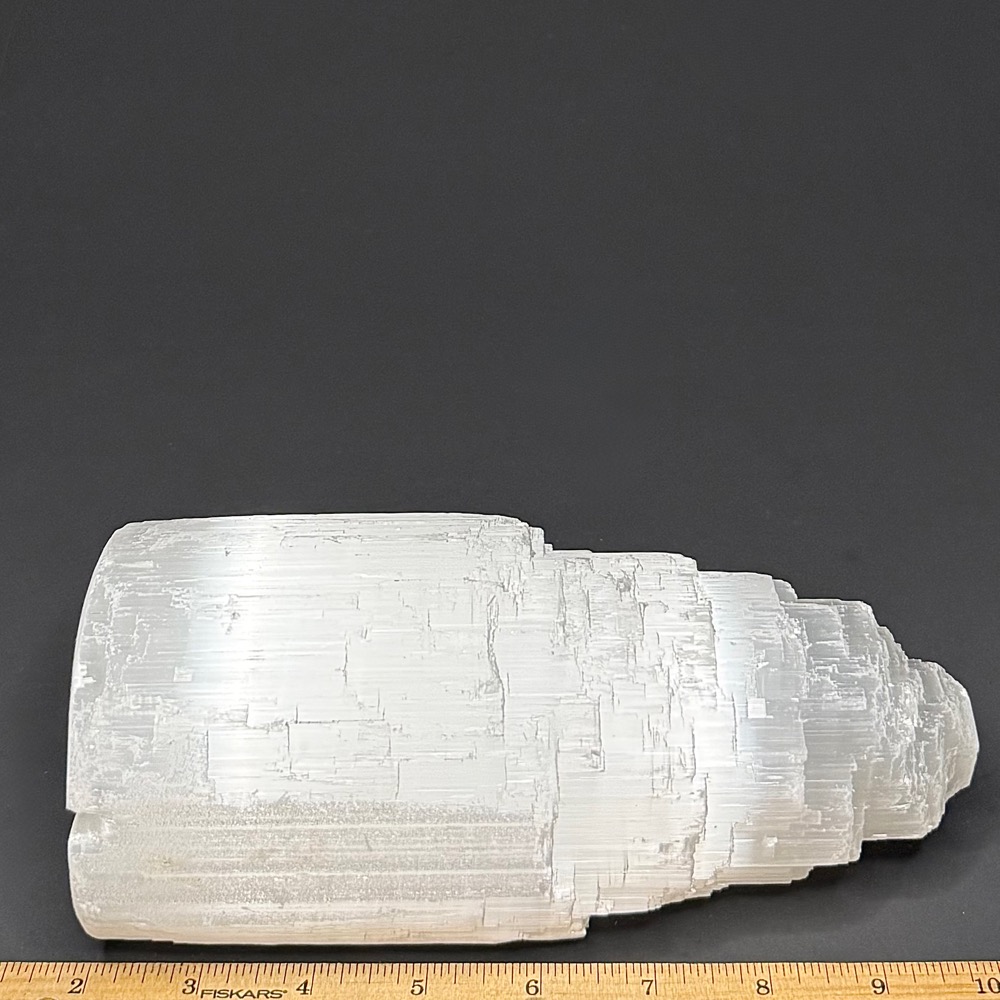 LT411 Rough Selenite Lamp - Image 3