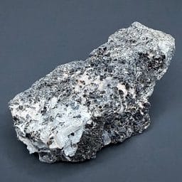 M814 Franklinite - Willemite -Calcite