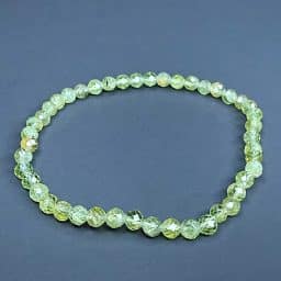 BR301 Faceted Peridot Gemstone Bead Bracelet