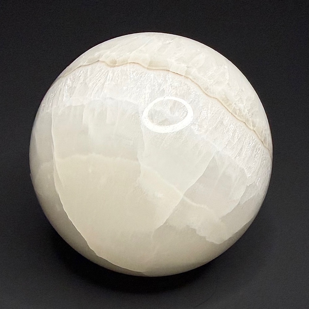 SP606 Aragonite Sphere - Image 4