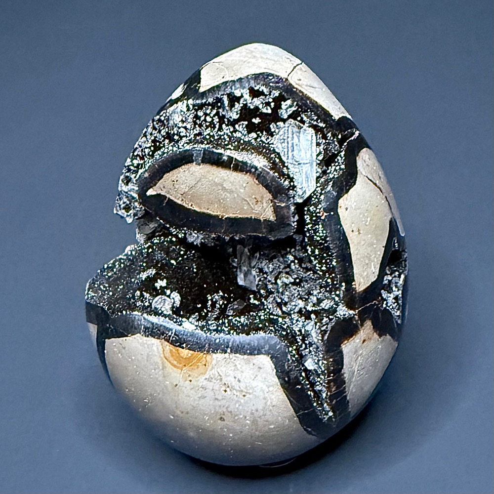 EGG107 Septarian - Image 6