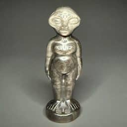 CV204 Sheen Obsidian Alien