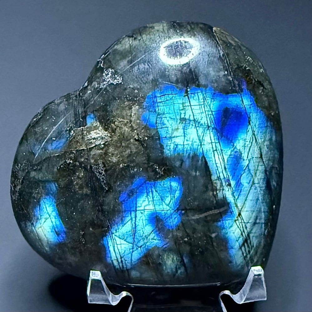 H100 Labradorite