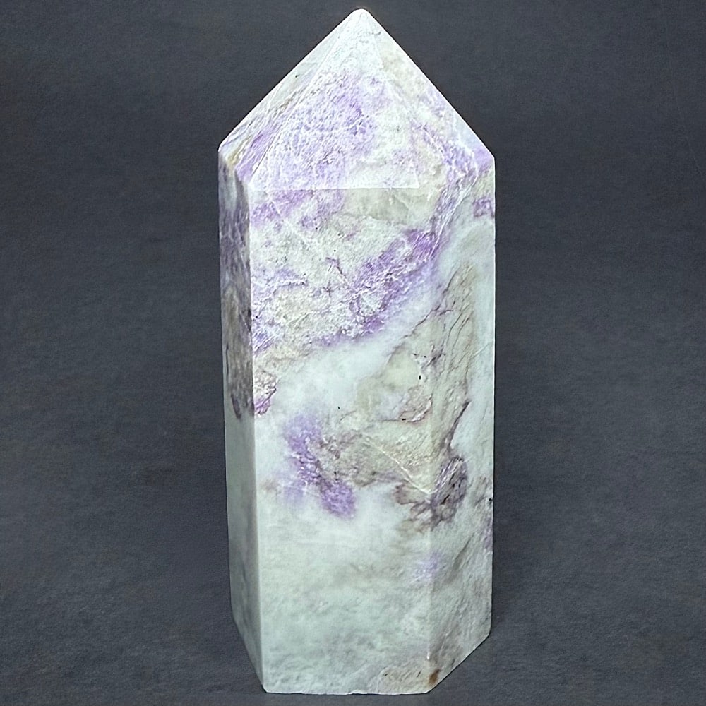 M808 Hackmanite Obelisk