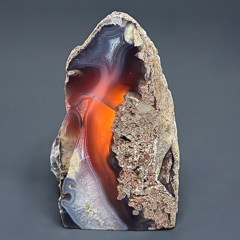 LT209 Brazilian Agate Lamp.