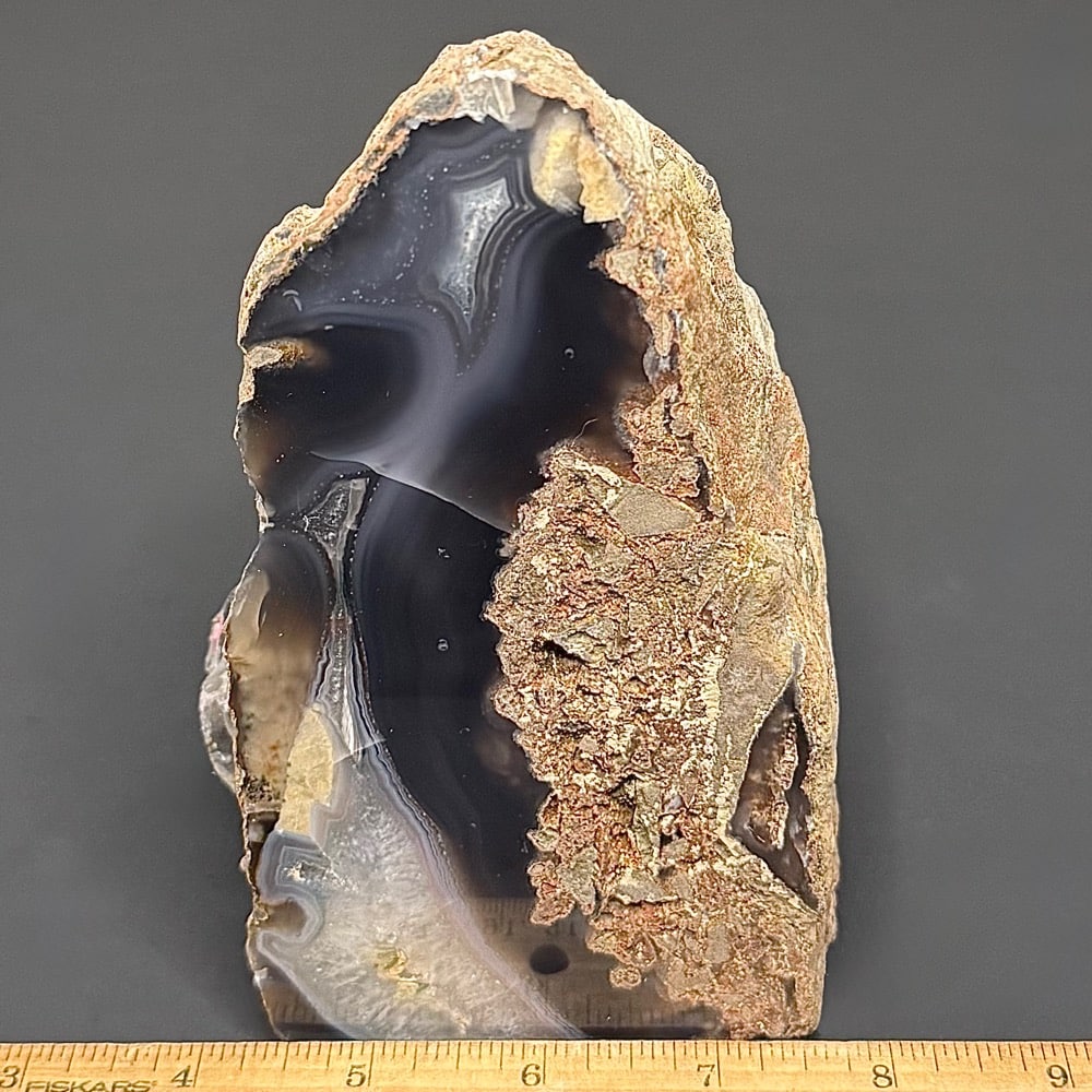 LT209 Brazilian Agate Lamp.
