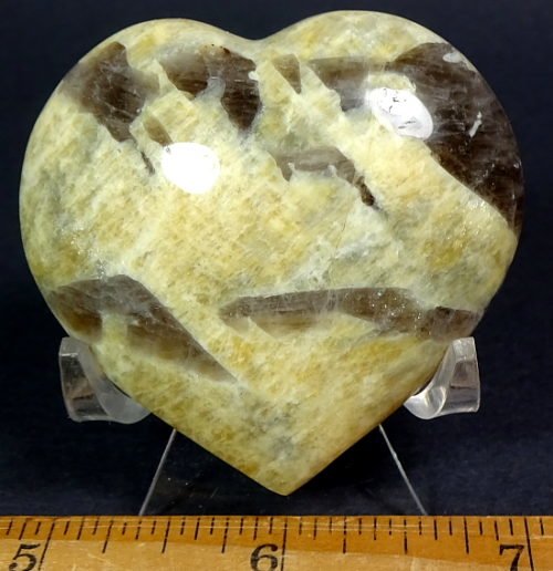 Heart carved from Graphic Granite