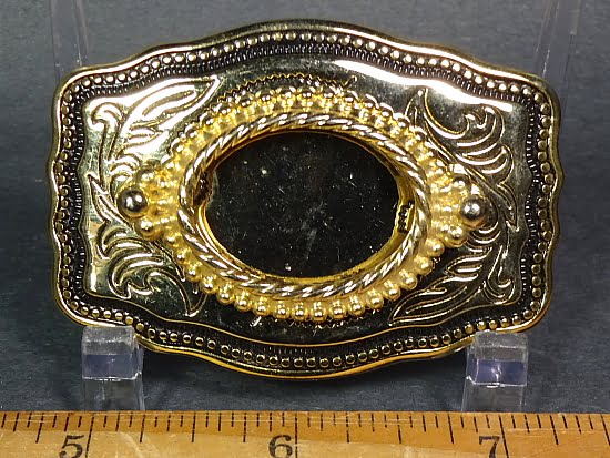 Kids gold plated belt buckle with black inlay on rim