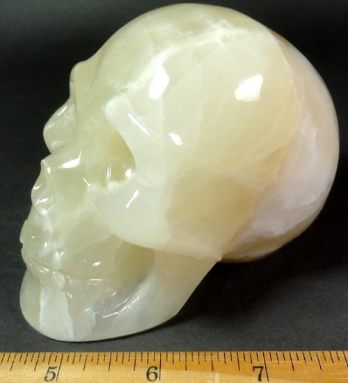 skull carved from Onyx