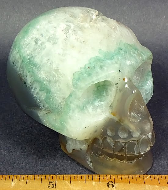skull carved from Agate