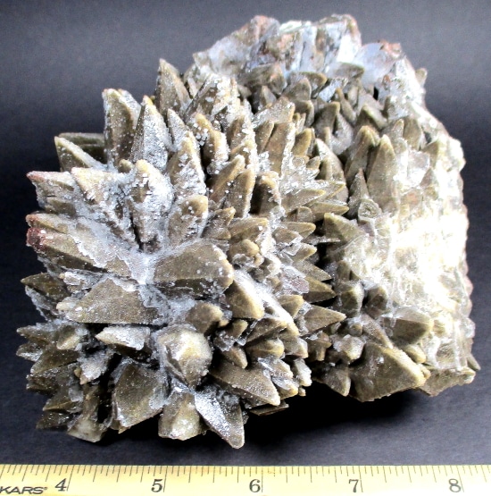 M211 Dog Tooth Calcite The Rock Shed