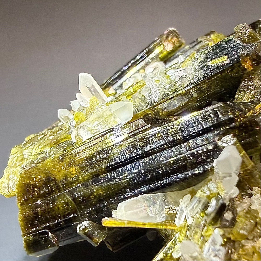 GAL931 EPIDOTE - Image 6
